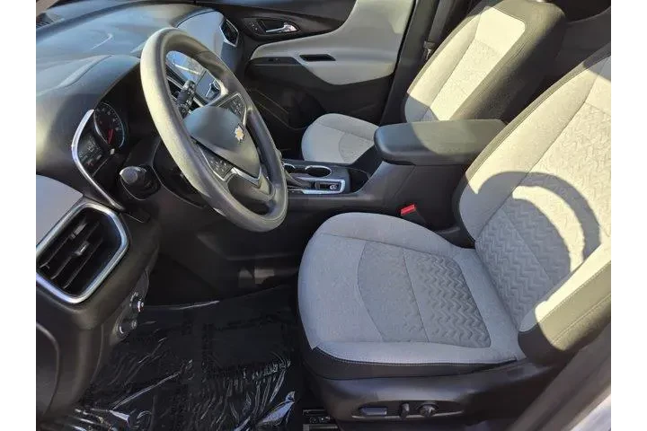 $23991 : Chevrolet Equinox 2024 LS 4d image 10