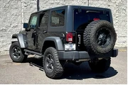 $27995 : Jeep Wrangler Unlimited 2017 thumbnail
