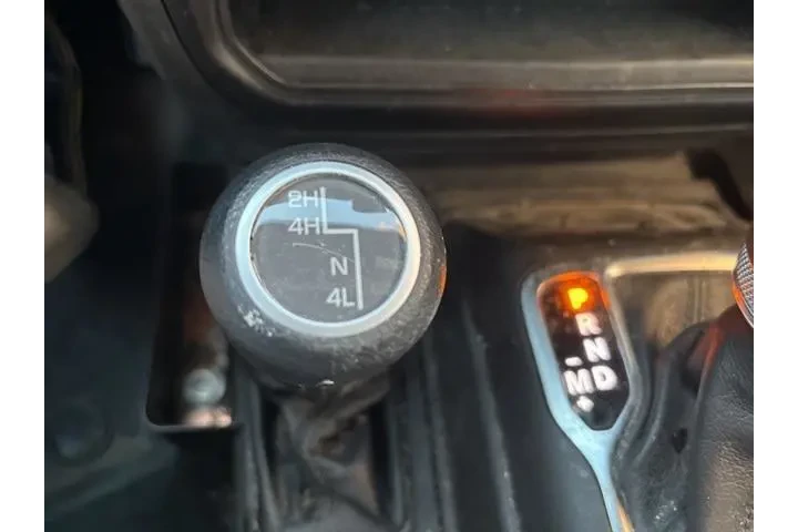 $30978 : Jeep Wrangler 2023 4x4 Sport image 7