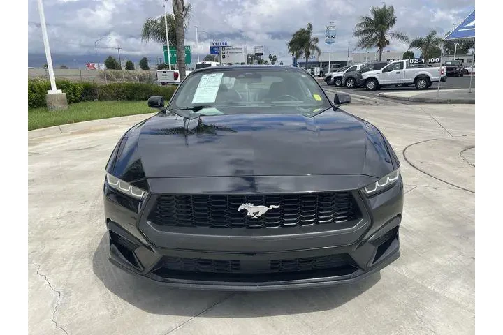 $29578 : Ford Mustang 2024 EcoBoost 2 image 3