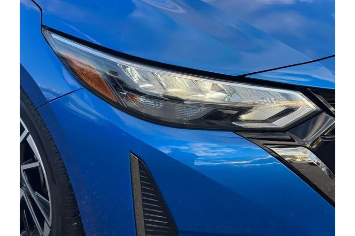 $19595 : Nissan Sentra 2025 SR 4dr Se image 9