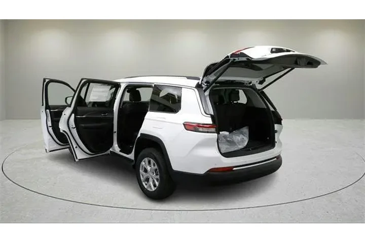 $29899 : Jeep Grand Cherokee L 2023 4 image 10