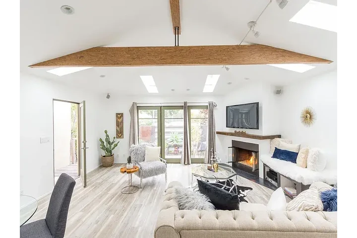 $550 : HOUSE FOR RENT image 3