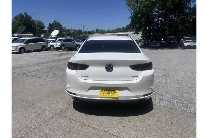 $14900 : 2020 3 Sedan Select image 5