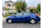 $6200 : 2017 Forte LX thumbnail