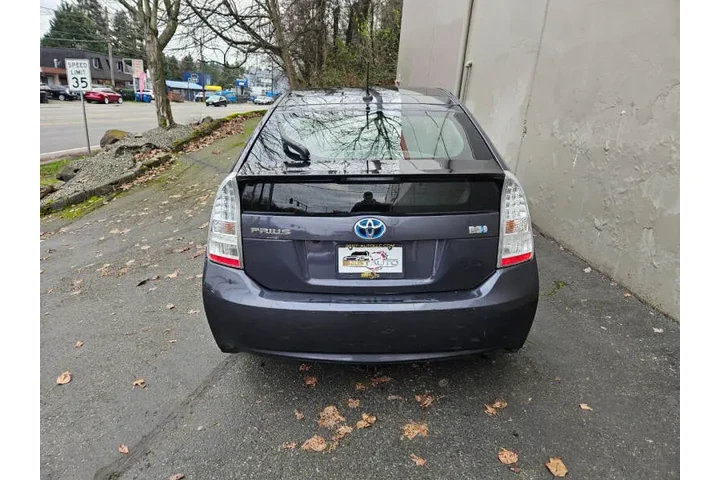 $6999 : 2010 Prius III image 6