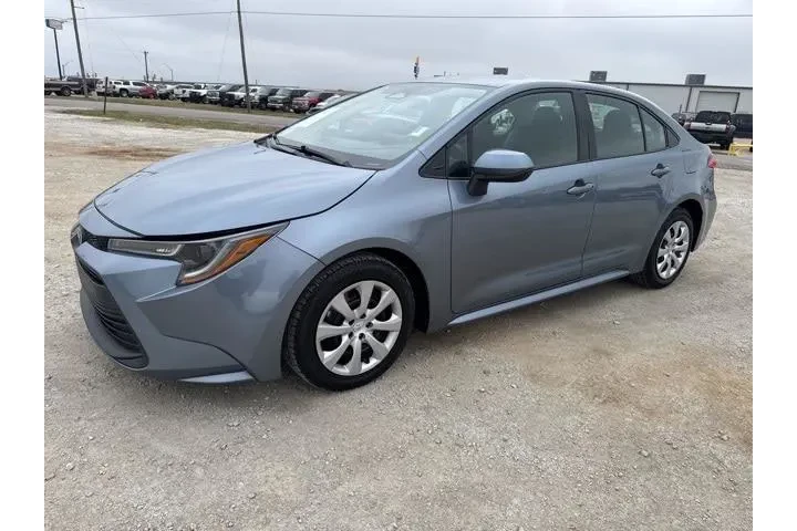 $18200 : Toyota Corolla 2023 LE 4dr S image 1
