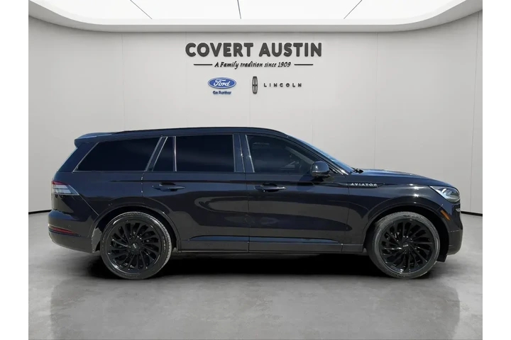 $37888 : Lincoln Aviator 2023 Reserve image 6