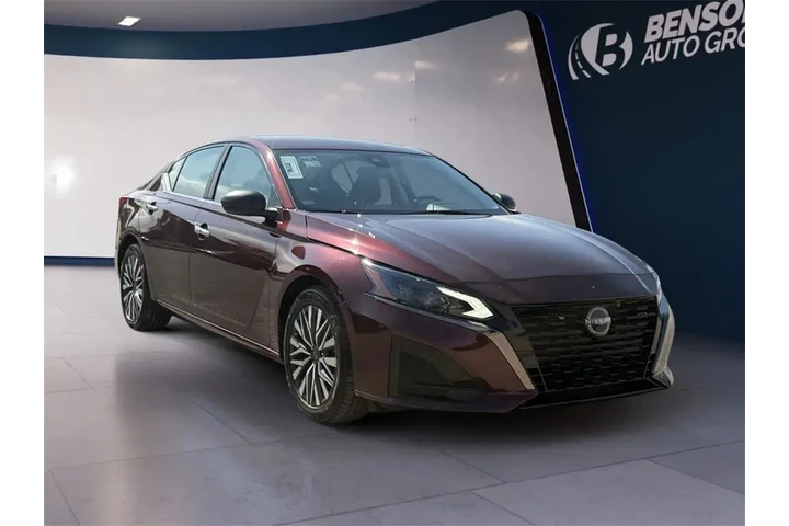 $19986 : Nissan Altima 2024 2.5 SV 4d image 7