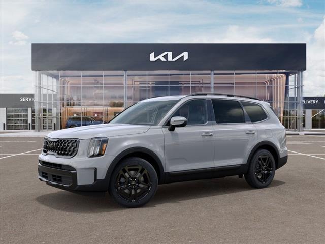 $48495 : New 2025 Telluride image 3