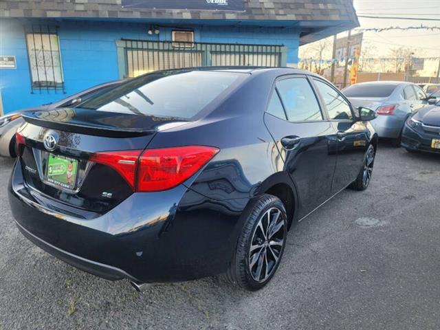 $17999 : 2019 Corolla SE image 7