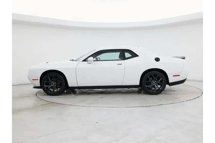 $23998 : Dodge Challenger 2020 SXT 2d image 3