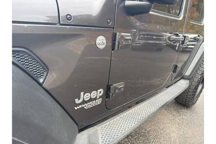 Jeep Wrangler Unlimited 2019 image 10
