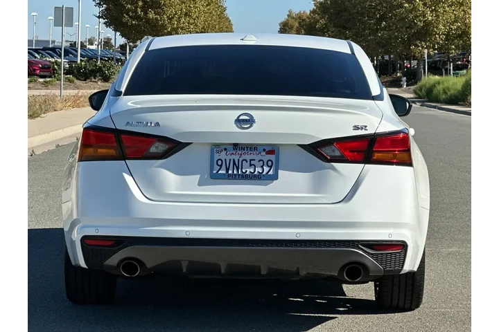 $18559 : Nissan Altima 2022 2.5 SR 4d image 5