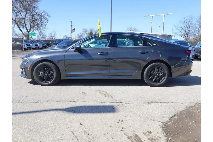 $22477 : Kia K5 2025 LXS 4dr Sedan image 6