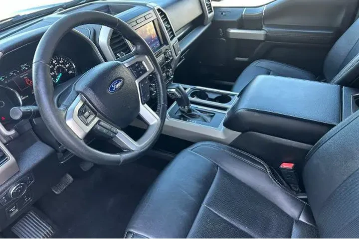 $31995 : Ford F-150 2020 4x4 King Ran image 9