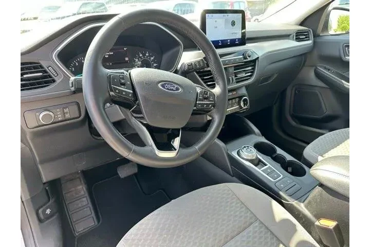 $22900 : Ford Escape 2022 AWD SE 4dr image 8