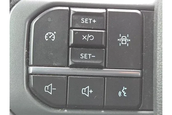 $30797 : Ford F-150 2022 4x4 XLT 4dr image 10