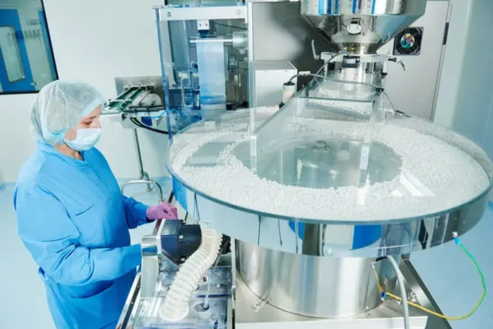 Productin de Vitaminas image 1