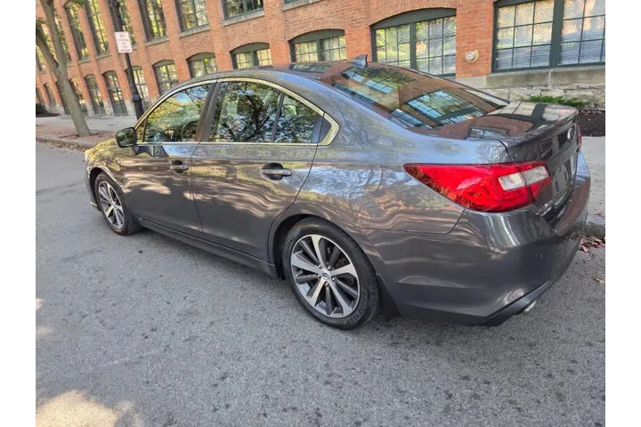 $13990 : 2018 Legacy 2.5i Limited image 4