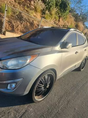 $5000 : 2013 HYUNDAI TUCSON DE VENTA image 4