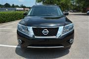 2016 Pathfinder Platinum thumbnail