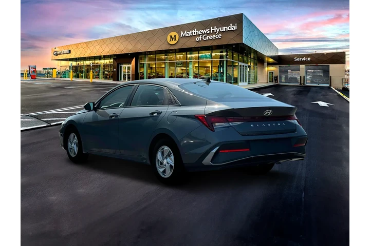 $17560 : Hyundai ELANTRA 2025 SE 4dr image 5