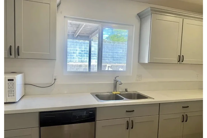 $850 : New Renovation cozy home image 6