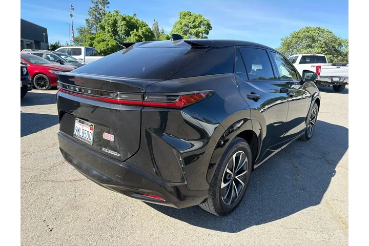 $30500 : Lexus RZ 300e 2024 Premium 4 image 5