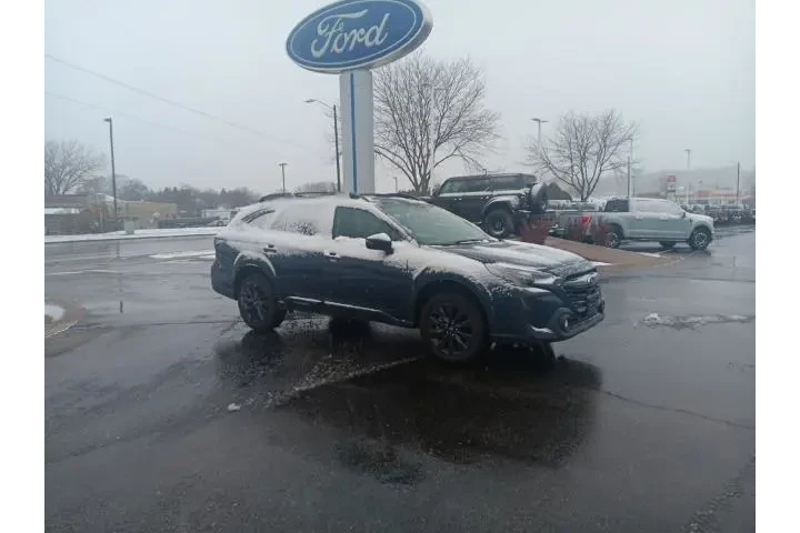 $30000 : Subaru Outback 2024 AWD Onyx image 2
