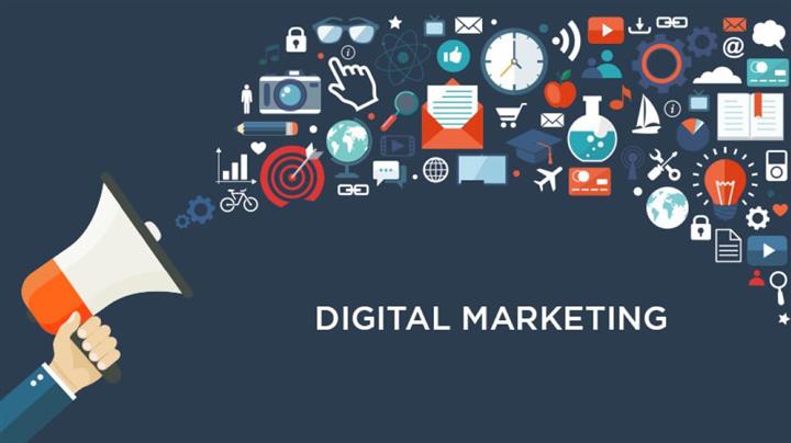 Digital marketing executive image 1