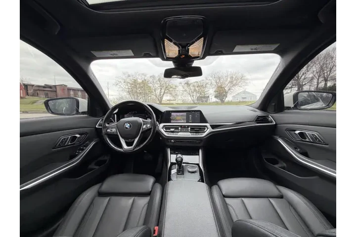 $16999 : 2019 BMW 3 Series 330i xDrive image 9