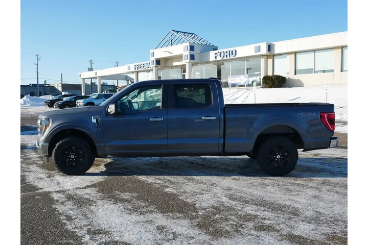 $36236 : Ford F-150 2023 4x4 XLT 4dr image 2