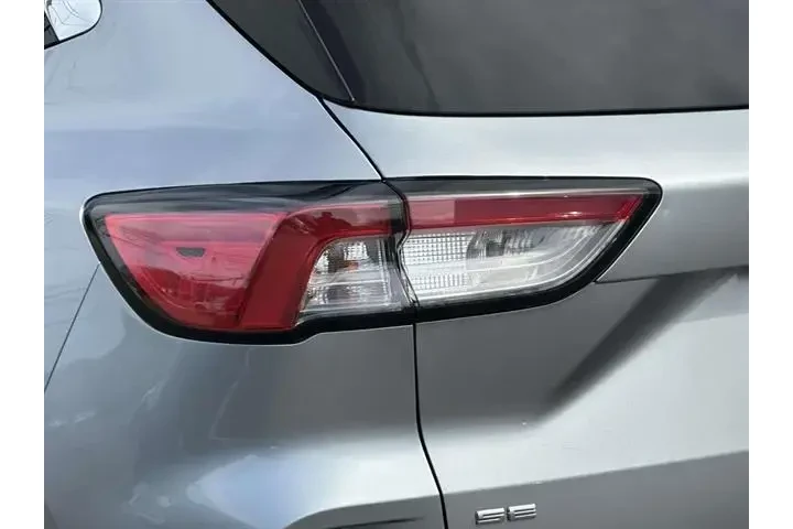 $19494 : Ford Escape Plug-In Hybrid 2 image 9