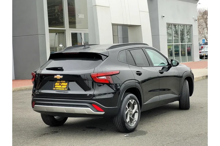 $22898 : Chevrolet Trax 2025 LT 4dr C image 4