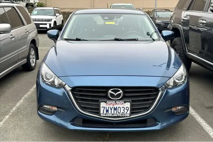 $17990 : Mazda Mazda3 2017 Touring 4d image 3
