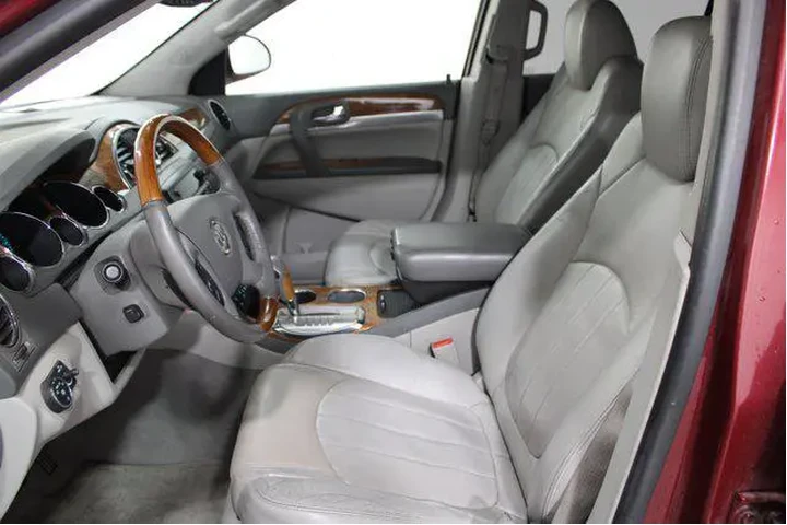 $5900 : Buick Enclave 2011 CXL-2 4dr image 3