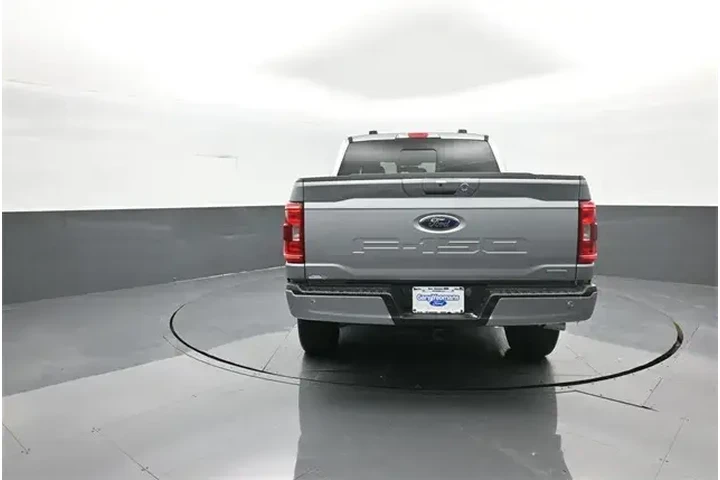 $39990 : Ford F-150 2023 4x4 XLT 4dr image 6