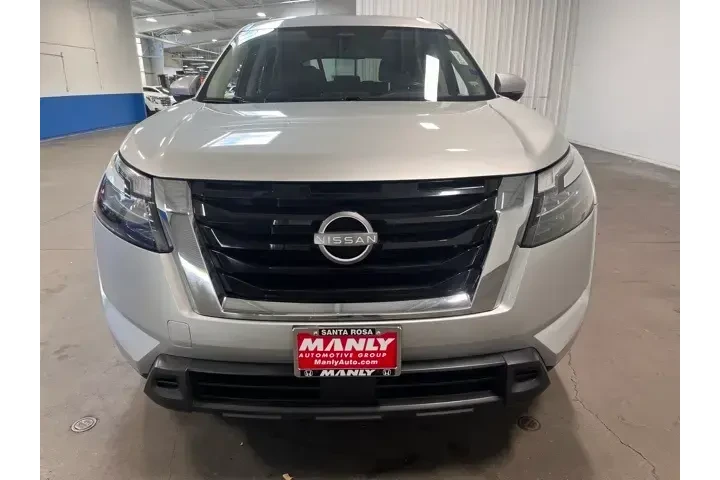 $26987 : Nissan Pathfinder 2024 SV 4d image 8