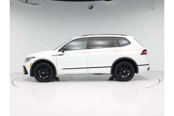$23998 : Volkswagen Tiguan 2022 SE R- image 3