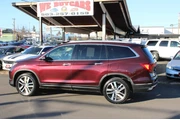 $18995 : 2016 Pilot AWD 4dr Touring w/ thumbnail