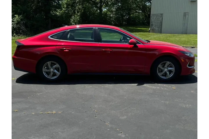 $12999 : 2021 Sonata SE image 7