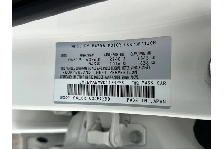 $18777 : 2019 3 Hatchback w/Premium Pkg image 1