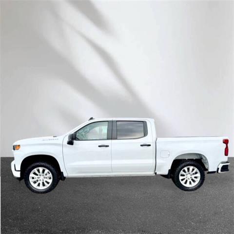 $28990 : 2021 Silverado 1500 Custom image 7