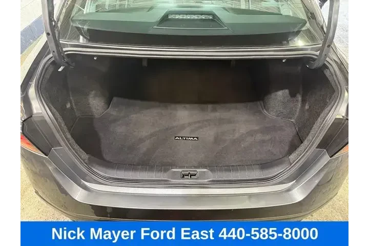 $19895 : Nissan Altima 2025 2.5 SR 4d image 9