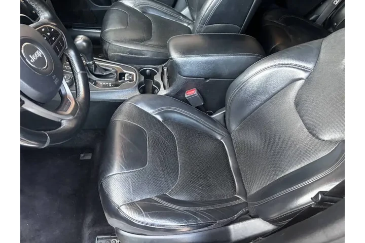 $12999 : 2019 Cherokee Limited image 8