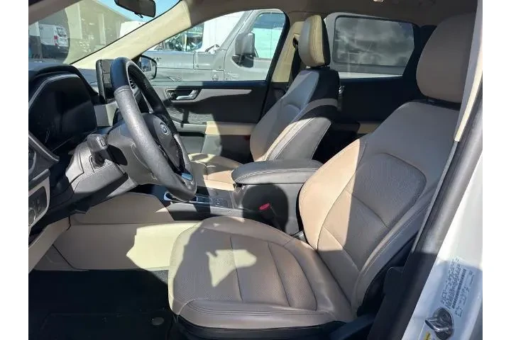 $18763 : Ford Escape 2020 SEL 4dr SUV image 8