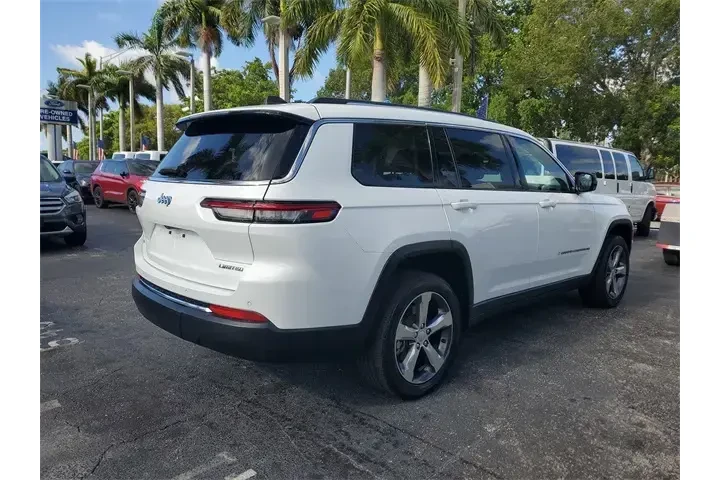$22990 : Jeep Grand Cherokee L 2021 4 image 3