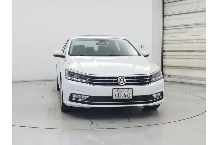 $13599 : Volkswagen Passat 2016 1.8T image 5