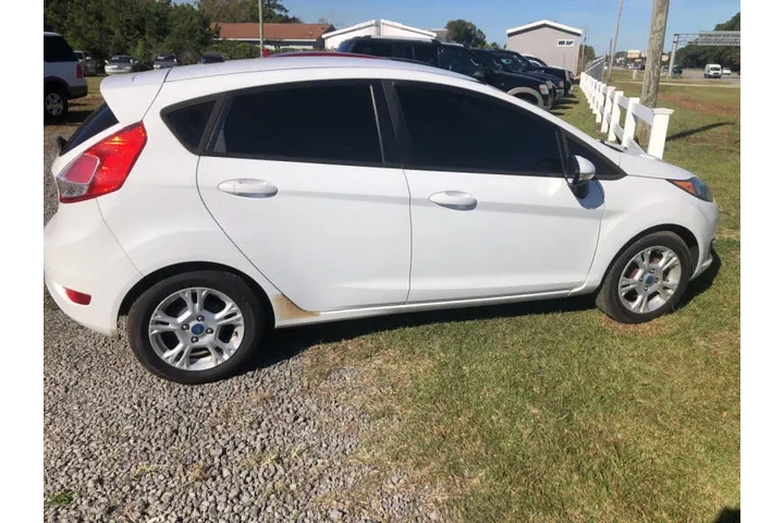 $8995 : 2014 Fiesta SE image 10
